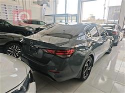 نیسان سێنترا